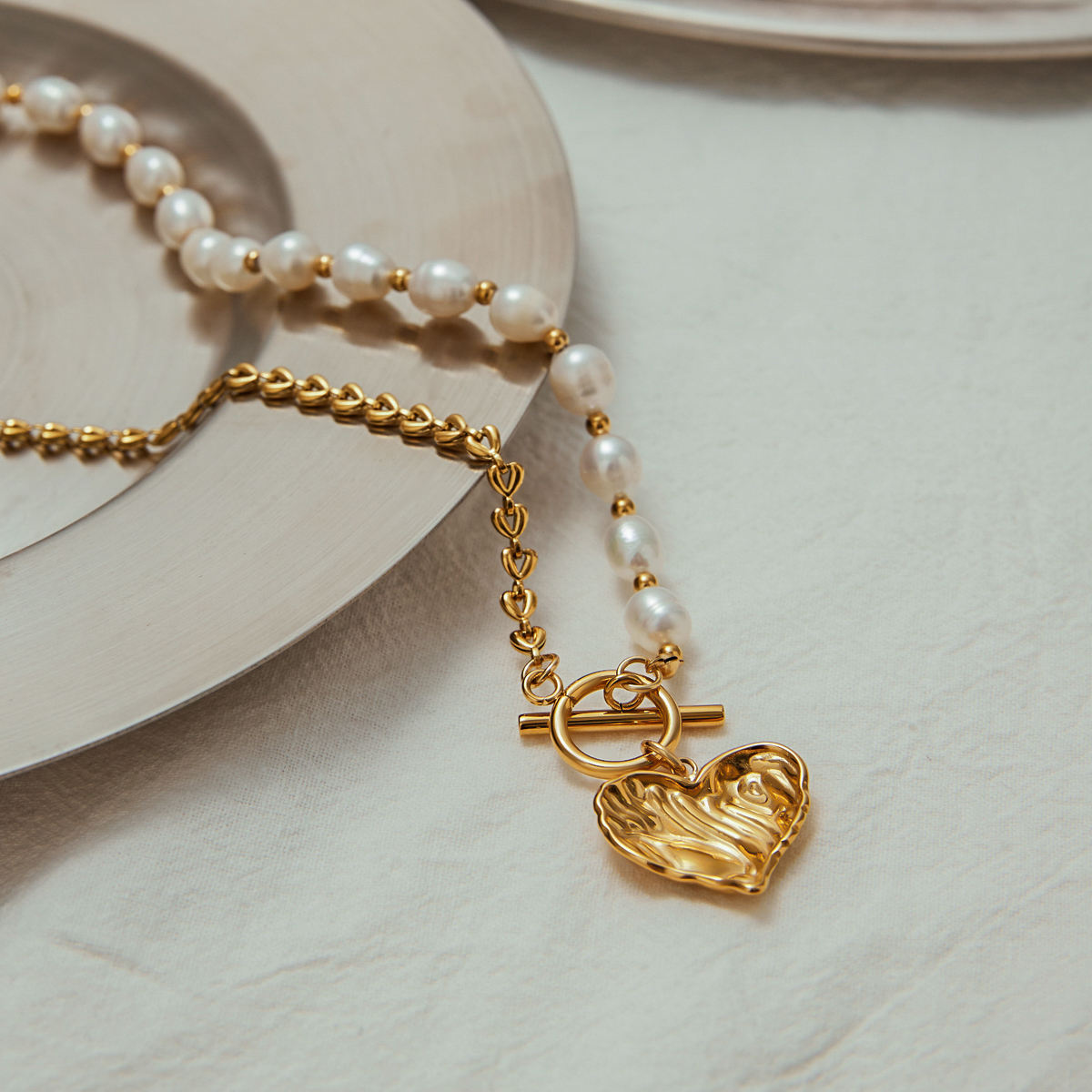 pearl love halskette romantisch herz-design vergoldet