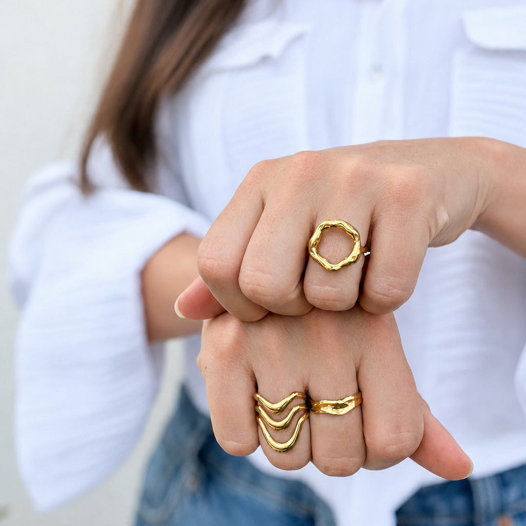 Abstract Ring