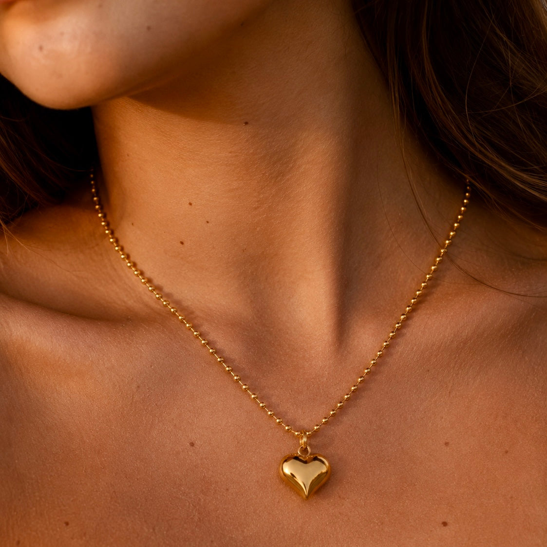 Wide Heart Bead Necklace