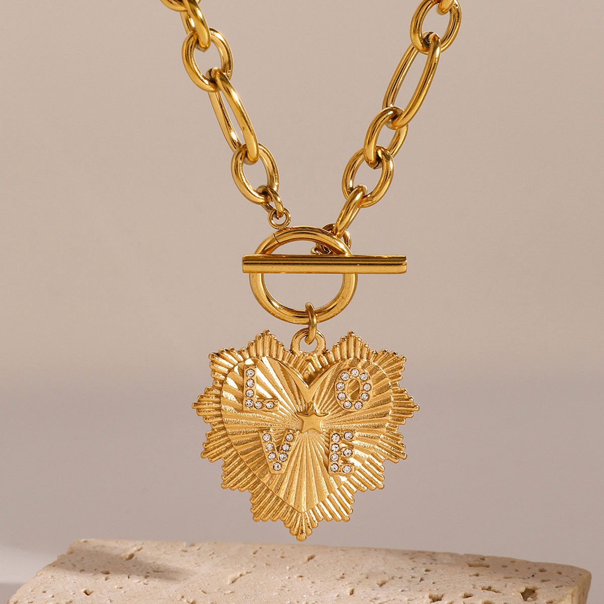 golden love statement kette seitenansicht kettenglieder