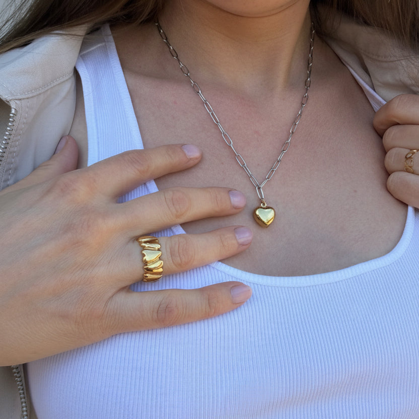 Maxi Heart Charm Necklace