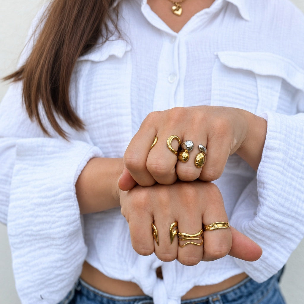 Slim Wave Texture Ring