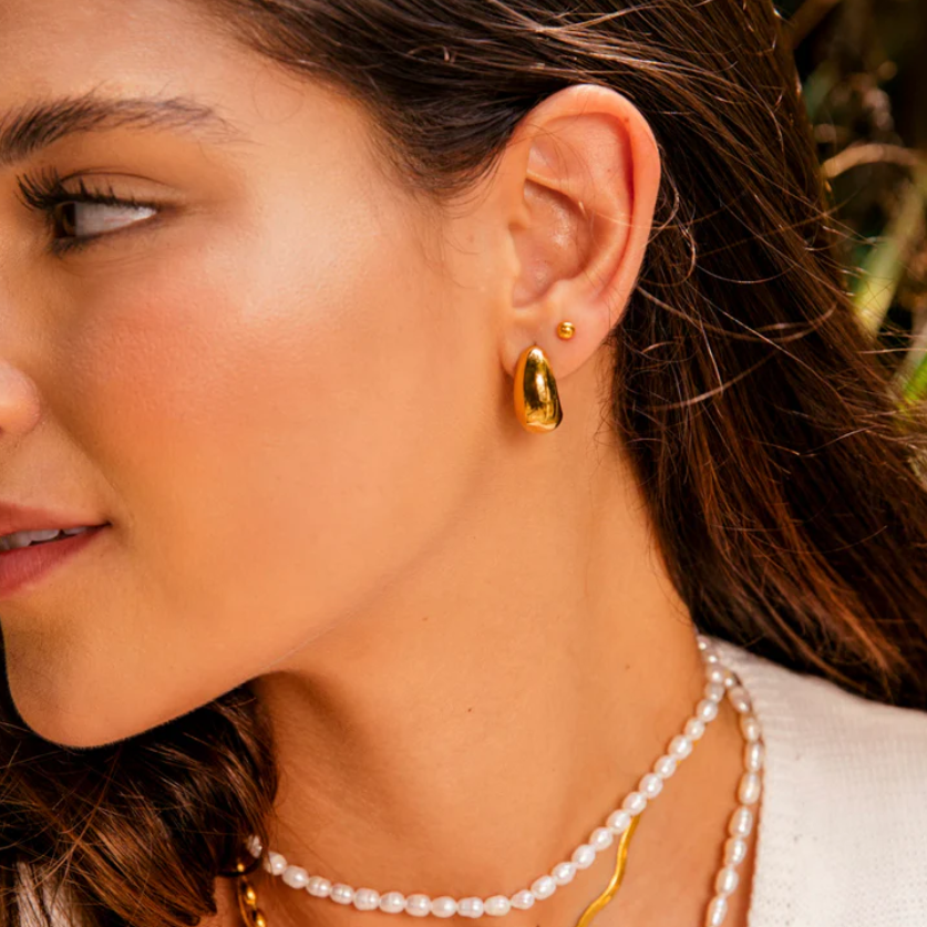 sphere stud earrings 18k gold minimal