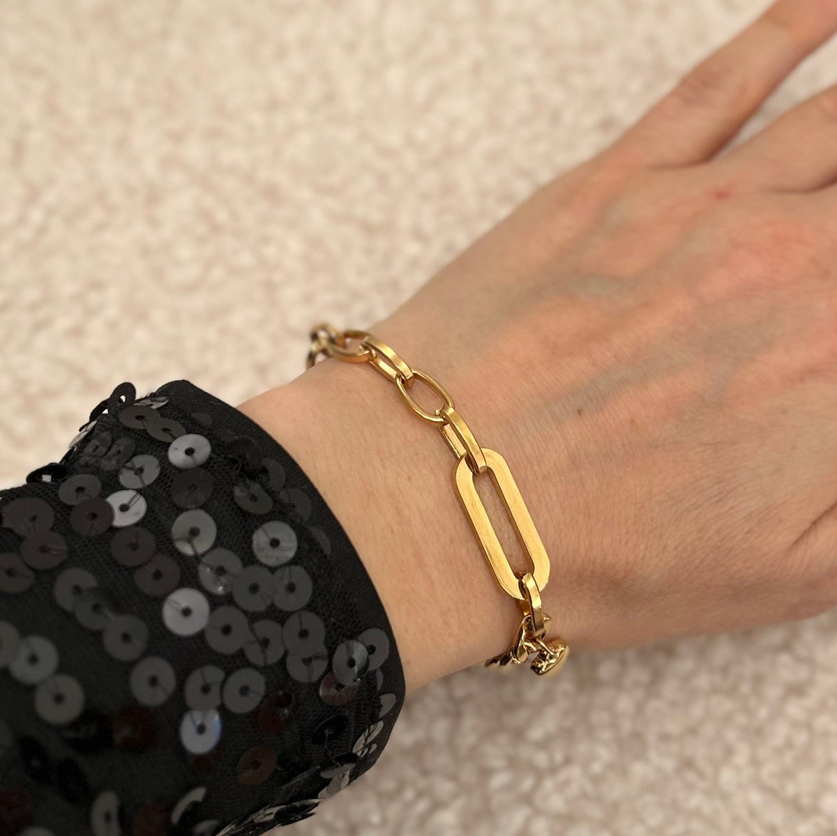golden heart gliederarmband gold edelstahl perspektive