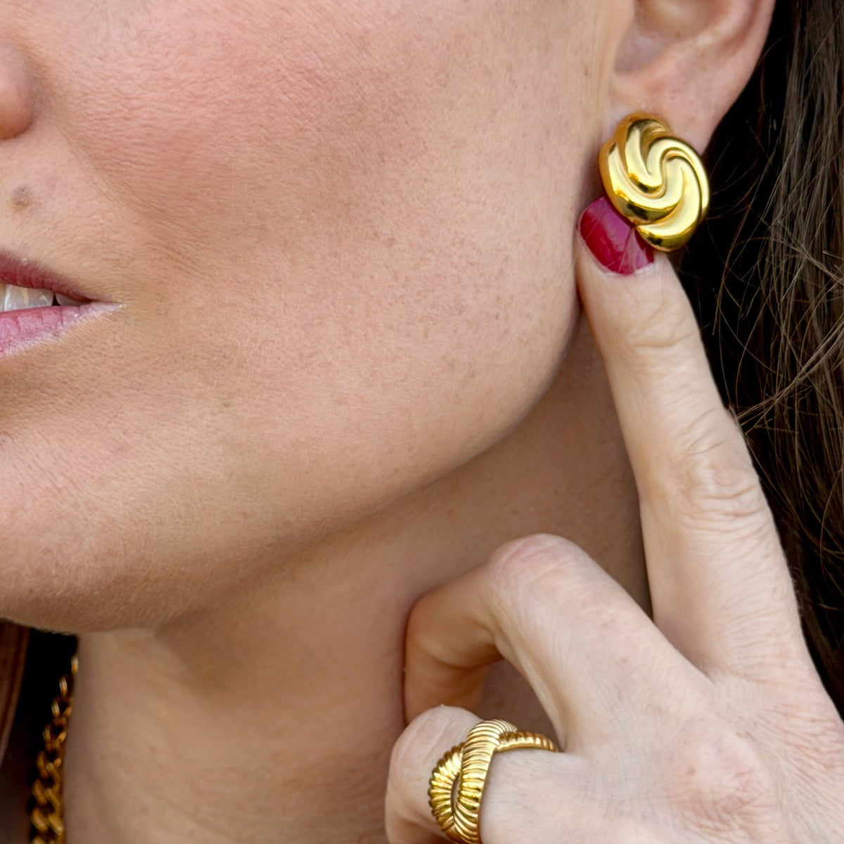 Wide Swirl Studs