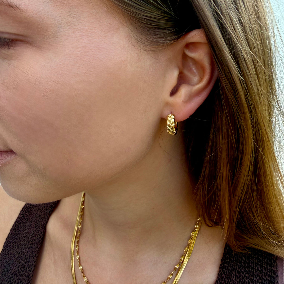 Slim Knot Hoops